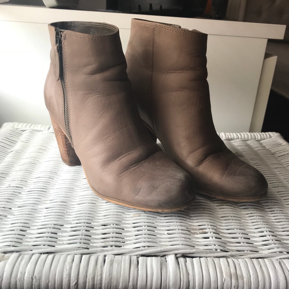 Genuine Leather Ankle Booties - Picture 3 of 4